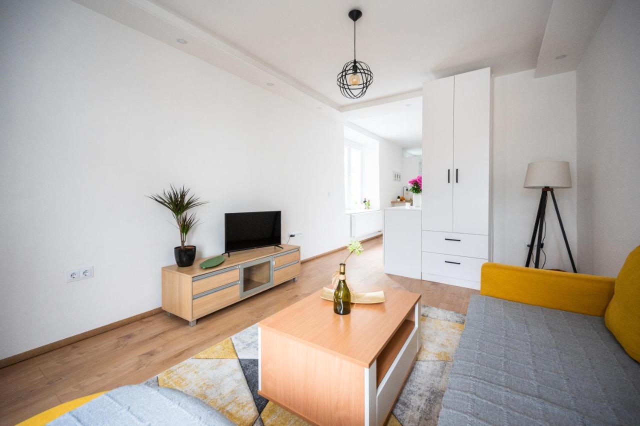 Modern Studio Apartment In The Old Town سراييفو المظهر الخارجي الصورة