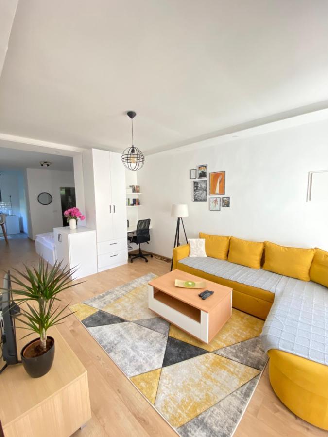 Modern Studio Apartment In The Old Town سراييفو المظهر الخارجي الصورة