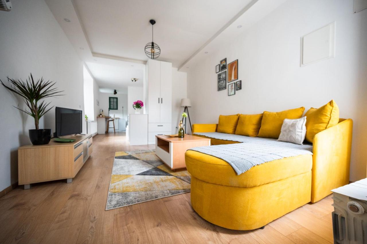 Modern Studio Apartment In The Old Town سراييفو المظهر الخارجي الصورة